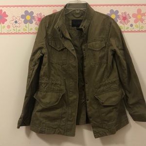 Banana republic cargo jacket (XS petite)